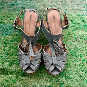 Anthropologie Schuler & Sons Philadelphia light blue wedge sandals US 6